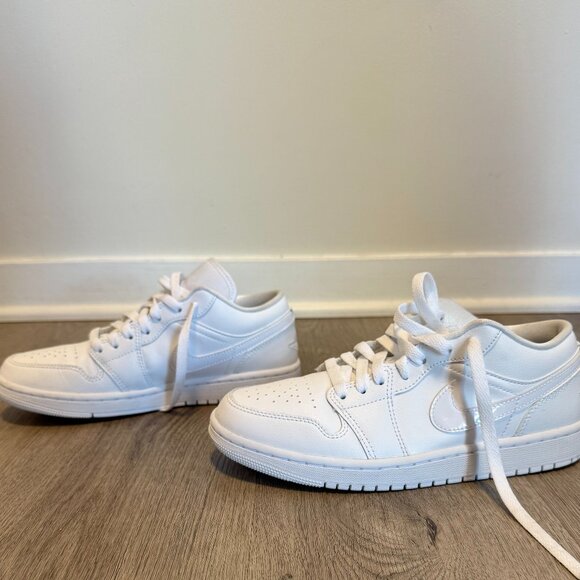*MUST SELL BY 11/22*Air Jordan 1 Low — Triple White — Women’s 8 (Men's 6.5) - Picture 1 of 4